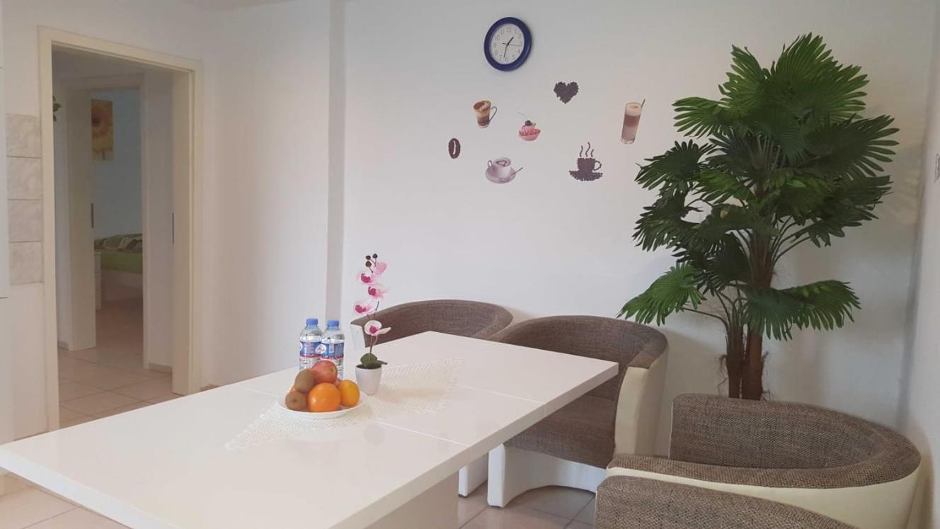 Holiday Apartment Essen 3 Екстериор снимка